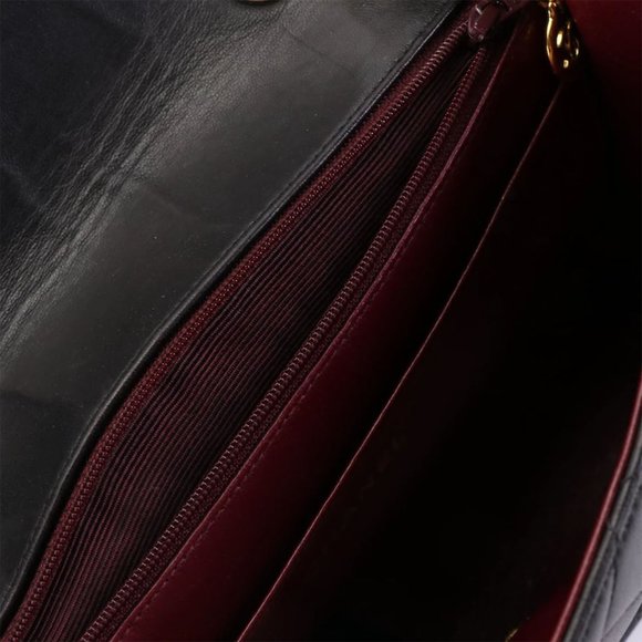 Chanel Vintage Black Quilted Lambskin Diana Flap Bag - Picture 4 of 10